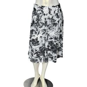Josephine Chaus Paris Women's Black & White Floral A-Line Skirt Size 4P